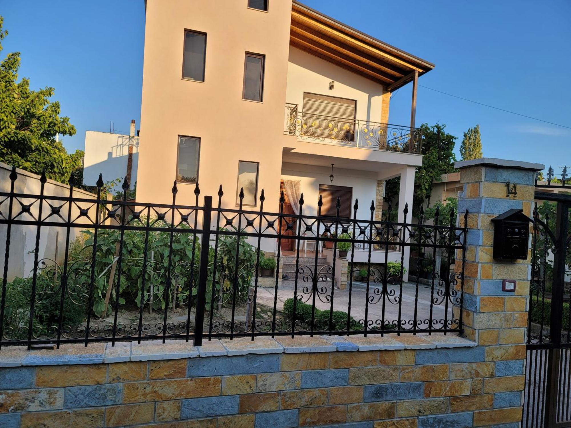 Villa Baka 14 Durrës Exteriör bild