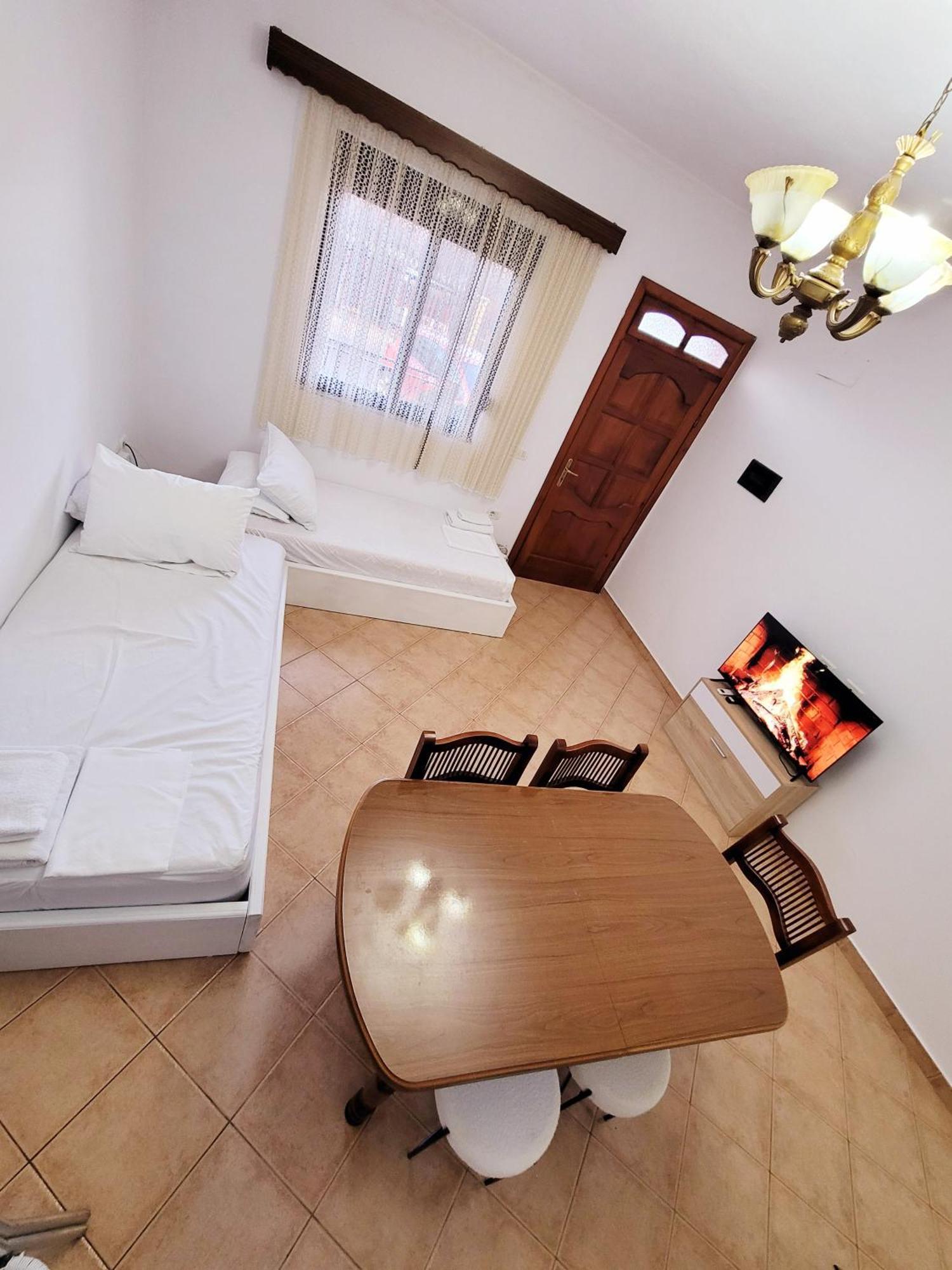 Villa Baka 14 Durrës Exteriör bild
